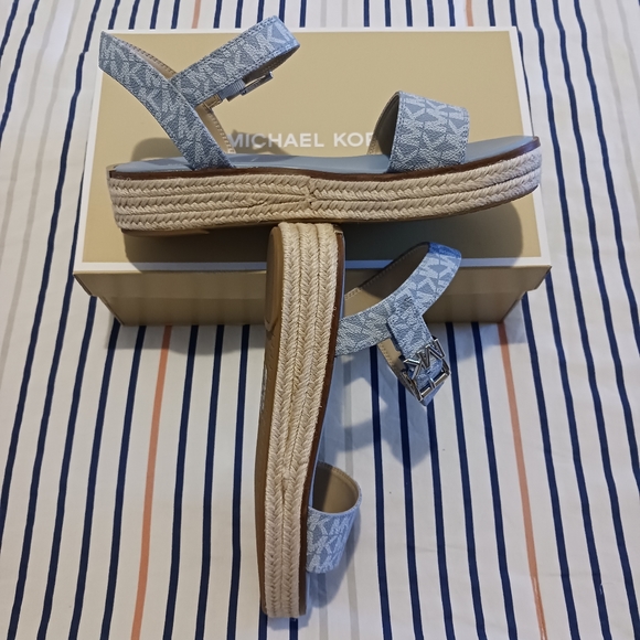 Michael Kors Richie Espadrilles Sandals - Picture 8 of 12